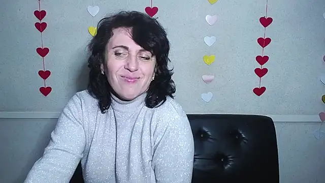 Snapshot of LuciaMii chatting on 01-25-25, 06:46 LuciaMii online show from 01-25-25, 06:46