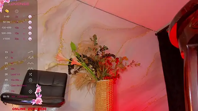 Karla-Ebony online show from 09-21-25, 03:57