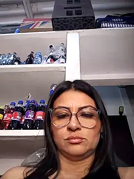 Linda Lars online show from 11-08-25, 04:12