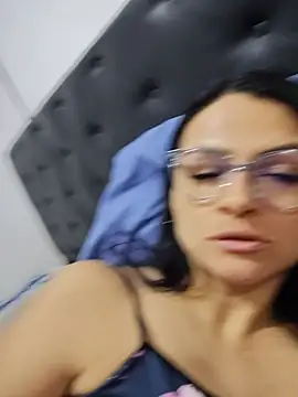 Linda Lars online show from 04-15-26, 03:13