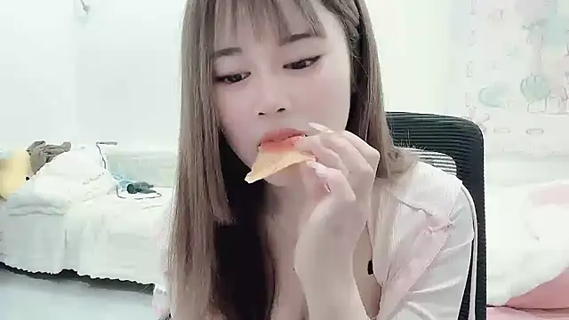 Snapshot of Jia-Xin- chatting on 12-06-24, 05:09 Jia-Xin- online show from 12-06-24, 05:09