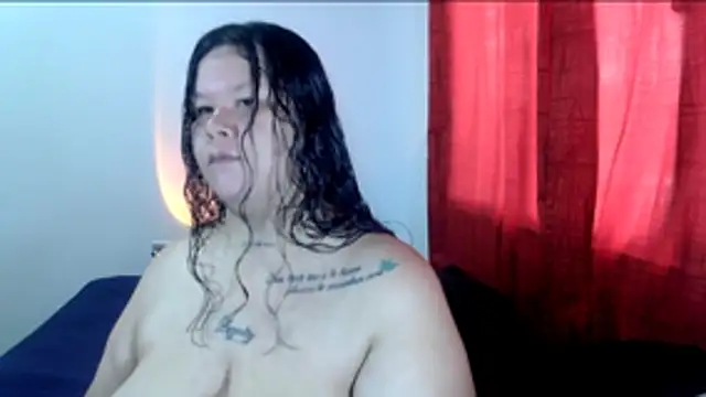 Snapshot of Goddexxxvane chatting on 03-16-26, 04:44 Goddexxxvane online show from 03-16-26, 04:44