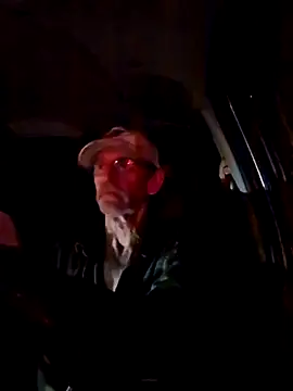 Snapshot of coolbrease10 chatting on 02-21-26, 01:06 coolbrease10 online show from 02-21-26, 01:06