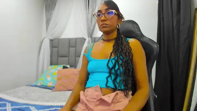 MurphyAngelina online show from 04-09-26, 04:01