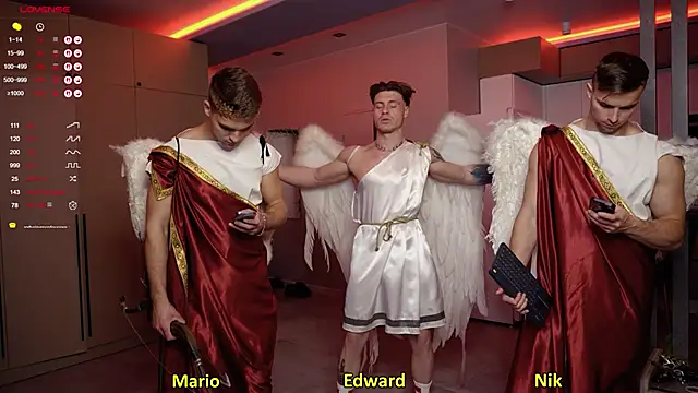 Nik Sharp online show from 02-14-25, 07:23