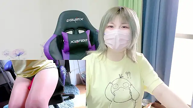 Snapshot of hazuki_8008 chatting on 02-24-26, 03:04 hazuki 8008 online show from 02-24-26, 03:04