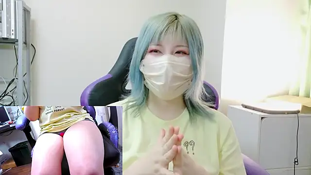 Snapshot of hazuki_8008 chatting on 03-27-26, 03:56 hazuki 8008 online show from 03-27-26, 03:56