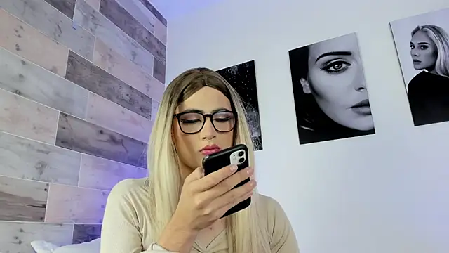 JESSI NAOMI online show from 01-11-25, 08:33