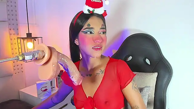 Snapshot of baby_naughty1_ chatting on 12-24-24, 09:17 baby naughty1 online show from 12-24-24, 09:17