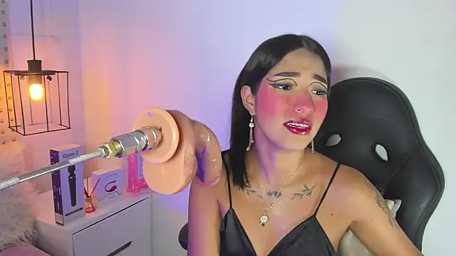 Snapshot of baby_naughty1_ chatting on 01-15-25, 02:35 baby naughty1 online show from 01-15-25, 02:35