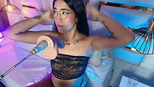 Snapshot of baby_naughty1_ chatting on 01-16-26, 01:48 baby naughty1 online show from 01-16-26, 01:48