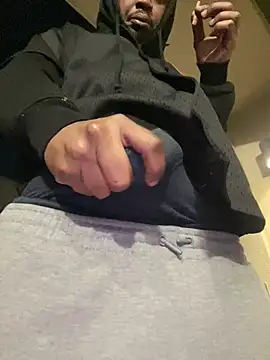 MobyDxck online show from 12-21-24, 09:23