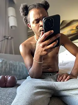 MobyDxck online show from 12-21-24, 08:10