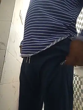 Shubuu  x online show from 02-18-26, 10:55