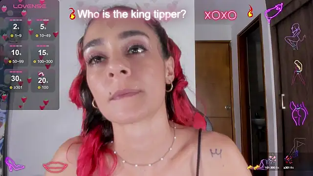 Snapshot of serafelle chatting on 12-20-24, 04:42 serafelle online show from 12-20-24, 04:42