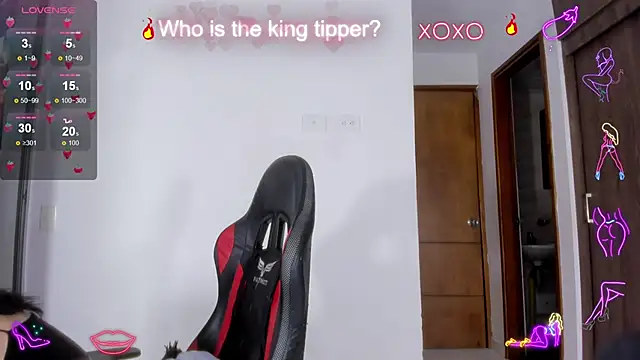 Snapshot of serafelle chatting on 01-14-25, 03:22 serafelle online show from 01-14-25, 03:22