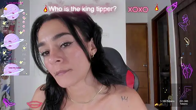 Snapshot of serafelle chatting on 01-19-25, 02:47 serafelle online show from 01-19-25, 02:47