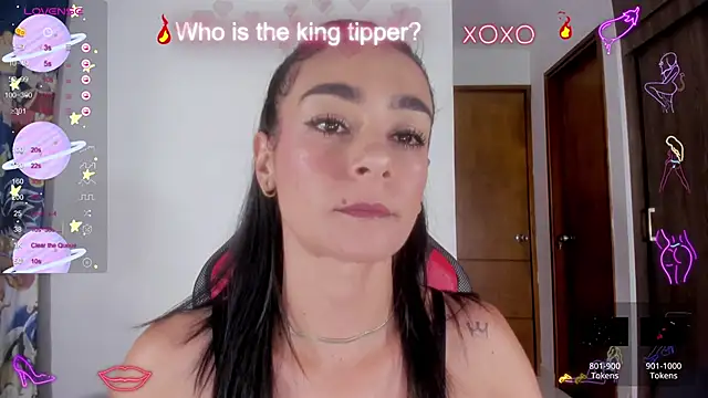 Snapshot of serafelle chatting on 02-18-25, 12:26 serafelle online show from 02-18-25, 12:26