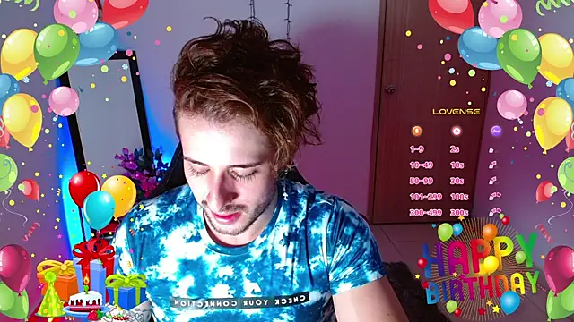 Snapshot of Ares_blue chatting on 12-28-24, 11:41 Ares blue online show from 12-28-24, 11:41