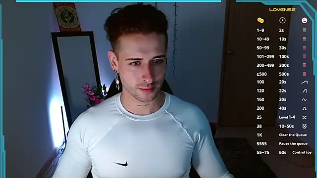 Snapshot of Ares_blue chatting on 01-13-25, 11:08 Ares blue online show from 01-13-25, 11:08