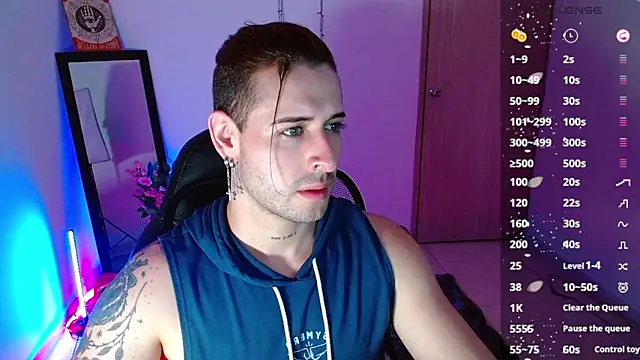 Snapshot of Ares_blue chatting on 01-27-25, 10:49 Ares blue online show from 01-27-25, 10:49