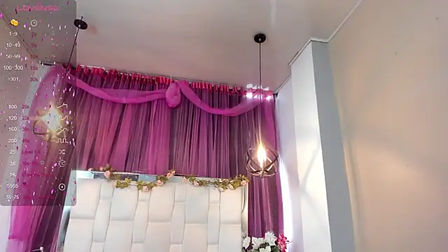 Carlie Evans online show from 12-21-24, 08:10