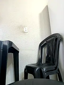 Snapshot of Akdablio chatting on 11-15-25, 08:05 Akdablio online show from 11-15-25, 08:05