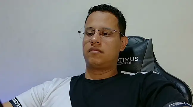 LiamVidal online show from 01-14-25, 07:32