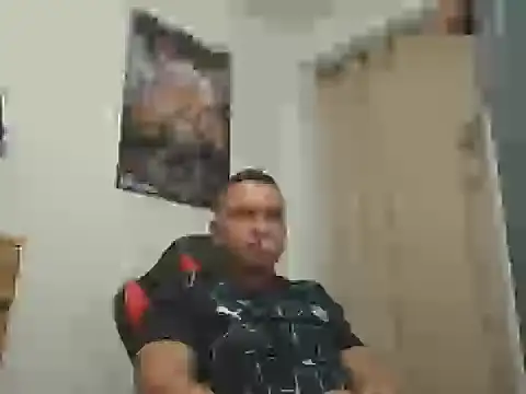 Guti23678 online show from 12-21-25, 02:30