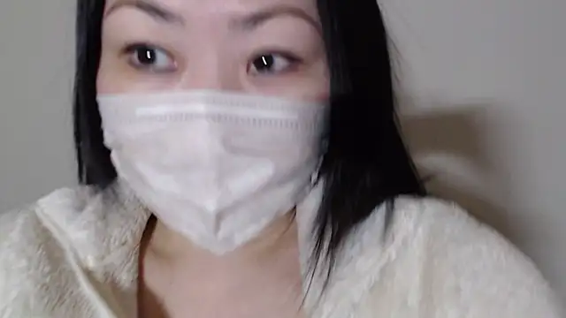 Snapshot of Hika-Channel chatting on 02-12-25, 10:26 Hika-Channel online show from 02-12-25, 10:26