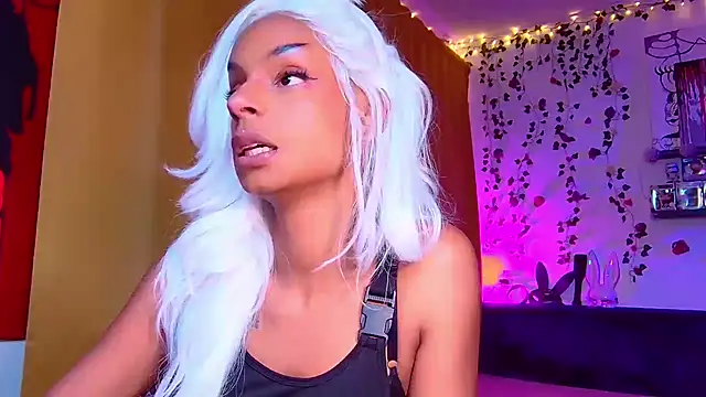 thegoddesschayenne online show from 04-28-26, 07:19