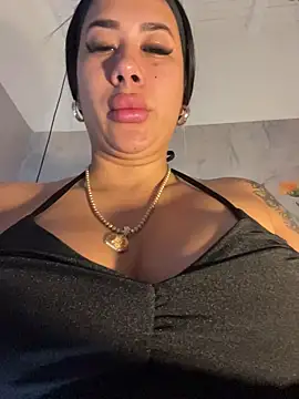 kiim taaylor online show from 11-02-25, 11:45