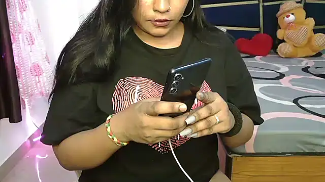 Snapshot of N-Natasha chatting on 05-10-26, 07:30 N-Natasha online show from 05-10-26, 07:30