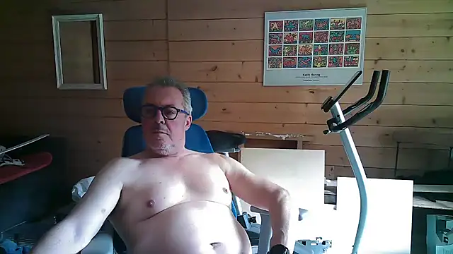 Snapshot of lelohop chatting on 03-13-25, 12:46 lelohop online show from 03-13-25, 12:46