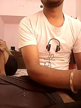 Snapshot of MUMTAJ-1 chatting on 11-09-25, 09:07 MUMTAJ-1 online show from 11-09-25, 09:07