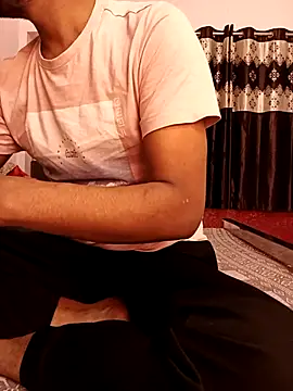 Snapshot of MUMTAJ-1 chatting on 12-02-25, 04:46 MUMTAJ-1 online show from 12-02-25, 04:46