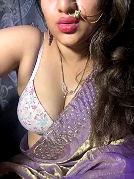 Snapshot of pikaindian chatting on 09-11-25, 07:14 pikaindian online show from 09-11-25, 07:14