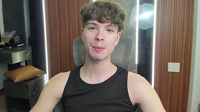 calvin love you online show from 04-12-26, 05:07