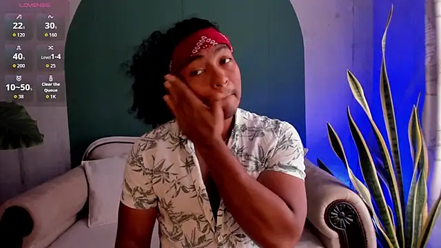 Snapshot of noah_jones__ chatting on 11-26-25, 04:52 noah jones online show from 11-26-25, 04:52