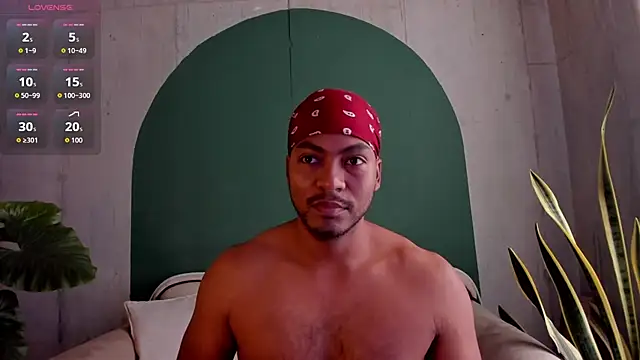 Snapshot of noah_jones__ chatting on 11-30-25, 03:27 noah jones online show from 11-30-25, 03:27