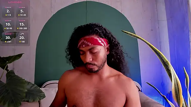 Snapshot of noah_jones__ chatting on 12-19-25, 05:53 noah jones online show from 12-19-25, 05:53