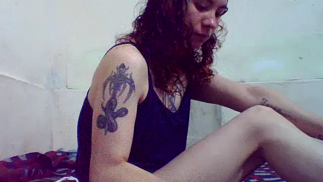 CELEna098rs707 online show from 11-28-25, 05:32