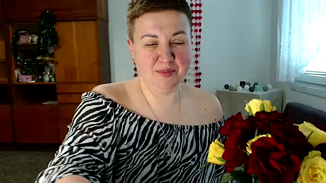 Snapshot of Annet1912 chatting on 02-07-25, 12:28 Annet1912 online show from 02-07-25, 12:28