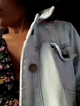 Snapshot of BlairSamy chatting on 03-21-25, 09:56 BlairSamy online show from 03-21-25, 09:56