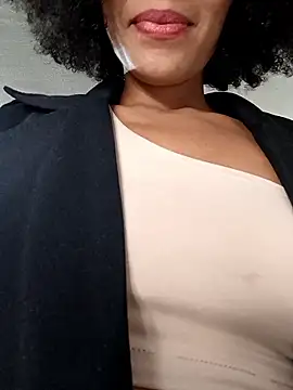 Snapshot of BlairSamy chatting on 01-17-26, 01:49 BlairSamy online show from 01-17-26, 01:49