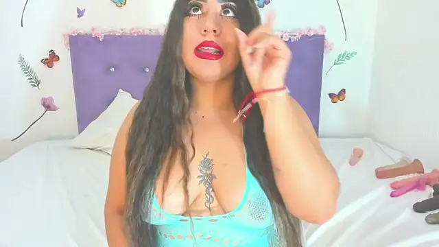 Snapshot of lin_jayani chatting on 09-17-25, 12:18 lin jayani online show from 09-17-25, 12:18