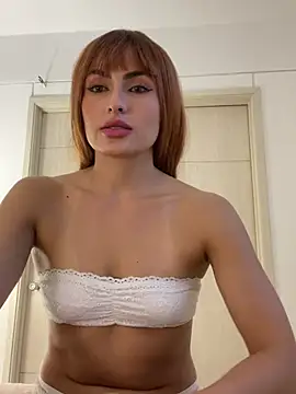 Snapshot of Victoria-77 chatting on 02-10-25, 02:19 Victoria-77 online show from 02-10-25, 02:19
