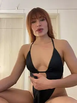 Snapshot of Victoria-77 chatting on 02-27-25, 02:53 Victoria-77 online show from 02-27-25, 02:53