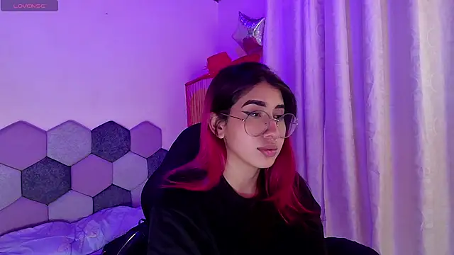 Horny tgn online show from 03-31-26, 06:08