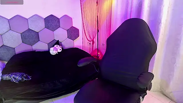 Horny tgn online show from 04-13-26, 06:02